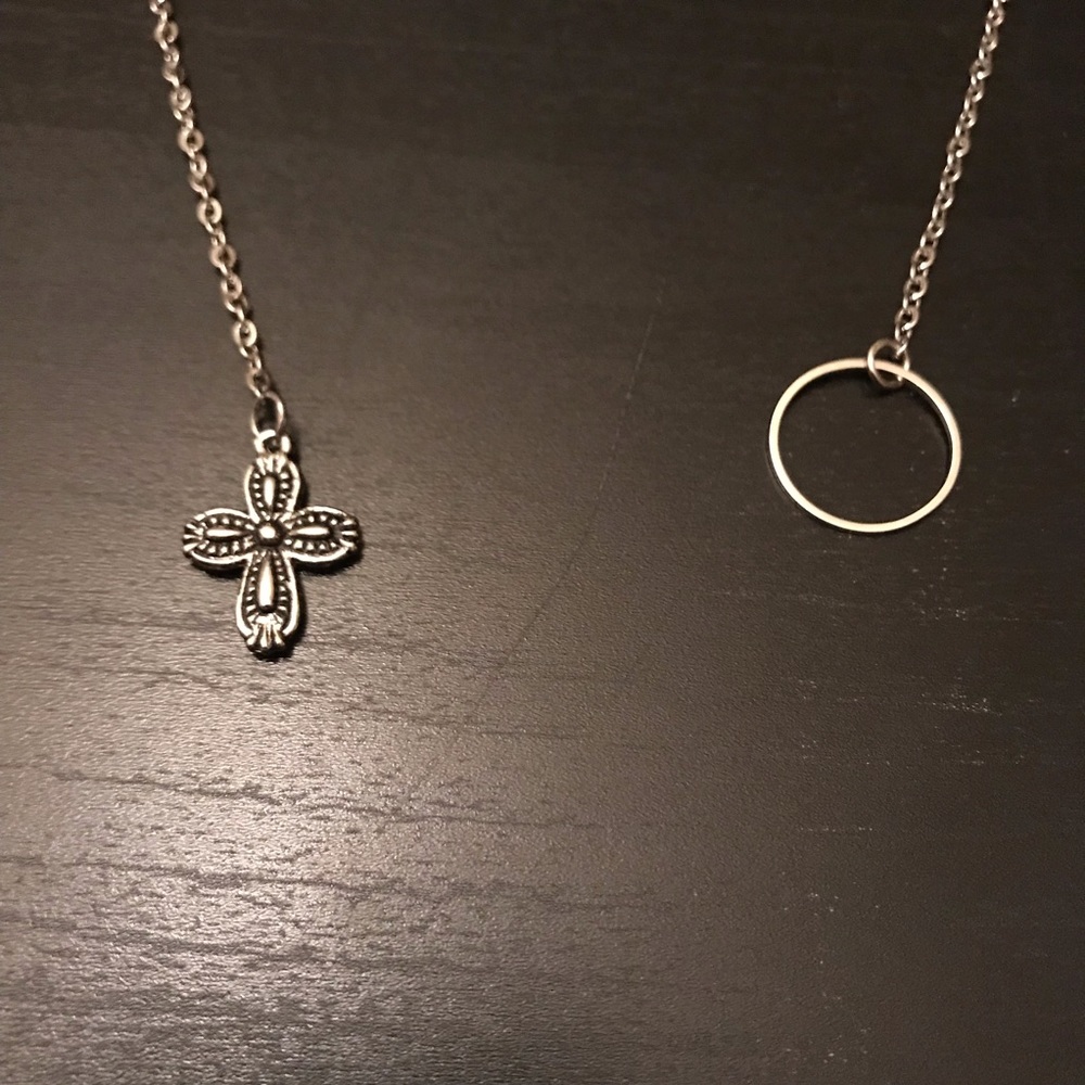 Loop Lariat Cross Pendant - Handmade Necklace - Picture 3 of 4